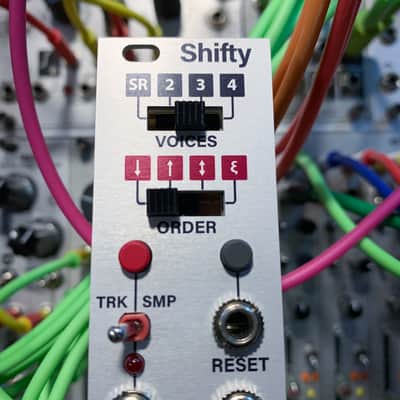 Intellijel Shifty Eurorack Voice Allocator / Note Hocketing / Analog Shift Register image 7