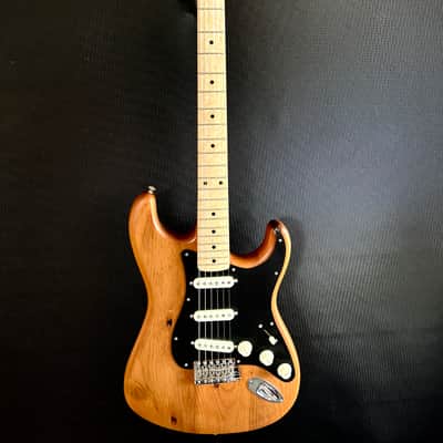 MINT Fender Limited Edition '59 Stratocaster Made From 135-Year Old Eastern White Pine Beautiful Birdseye 6 lbs. 9 ozs. image 2