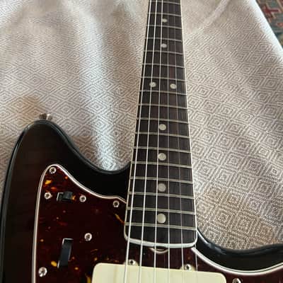 Fender American Vintage Reissue Jazzmaster '65 - 3 Color Sunburst image 4