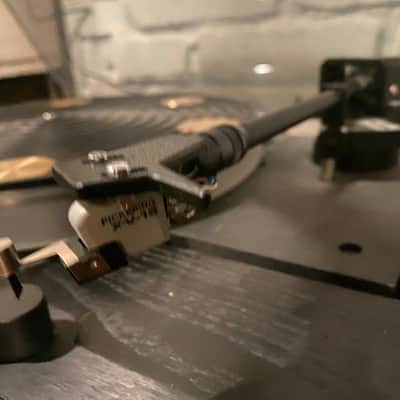 Vintage Thorens TD2001 Isotrack Turntable - Hifi - Audiophile - Vinyl image 3