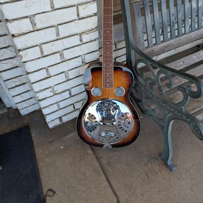 GoldTone Paul E. Beard Signature Series - Sunburst image 1
