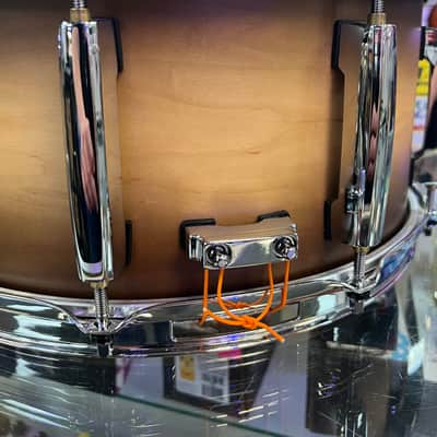 Pearl Masters Maple Complete Snare, Satin Natural, 14"x6.5" - Pre Owned image 9