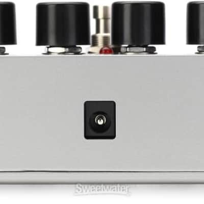 Electro-Harmonix Deluxe Memory Man Analog Delay / Chorus / Vibrato Pedal (MemoryManXOd2) image 5