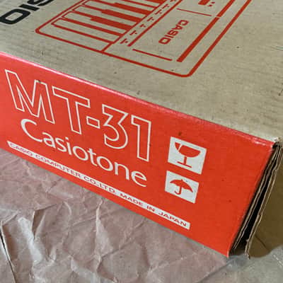Casio MT-31 Casiotone MT31 37-Key Semi Analog Keyboard MIJ 1980's White RARE MINT in orignal box with Users Manual booklet image 25