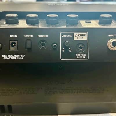 Roland Cube Lite 2-Channel 10-Watt 2x3" Guitar Combo 2014 - Present - Black image 2