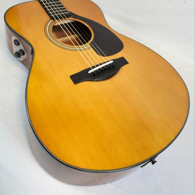 Yamaha FSX5 Red Label Folk Guitar, Gloss Finish, MIJ, w/Atmosfeel Pickup System, HSC image 7