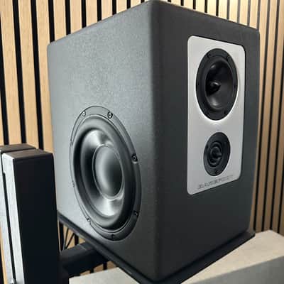 Barefoot Sound Footprint 01 Three-Way Active Studio Monitor - Pair image 1