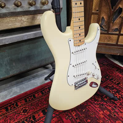 1983 Fender Dan Smith Stratocaster Olympic White image 4