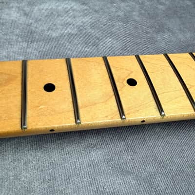 Fender Standard Stratocaster Loaded Neck Maple Fretboard 2012 image 7