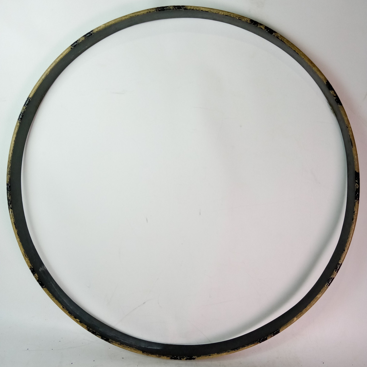 Ludwig 26"x1 3/4" White Cortex Inlay Bass Drum Wood Hoop/Rim Vintage Black Paint — main photograph