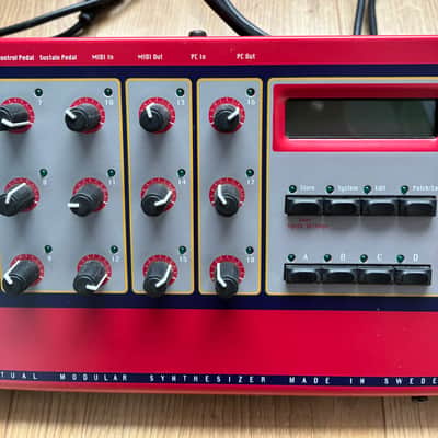 Nord Modular Rack Desktop / Rackmount Virtual Synthesizer 1997 - 2003 - Red image 4