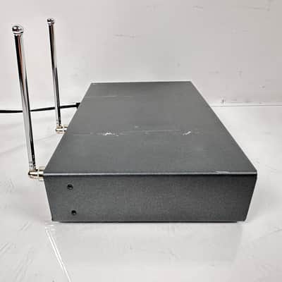 Sennheiser EM100 G2 Diversity Wireless Mic Receiver A 626-662 MHz image 2