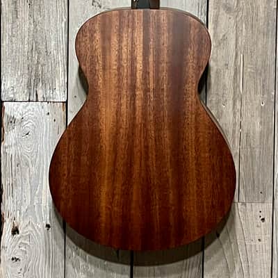 Breedlove Discovery S Companion Natural, Includes FREE Gig Bag, Support Small Business & Buy this Here ! image 9