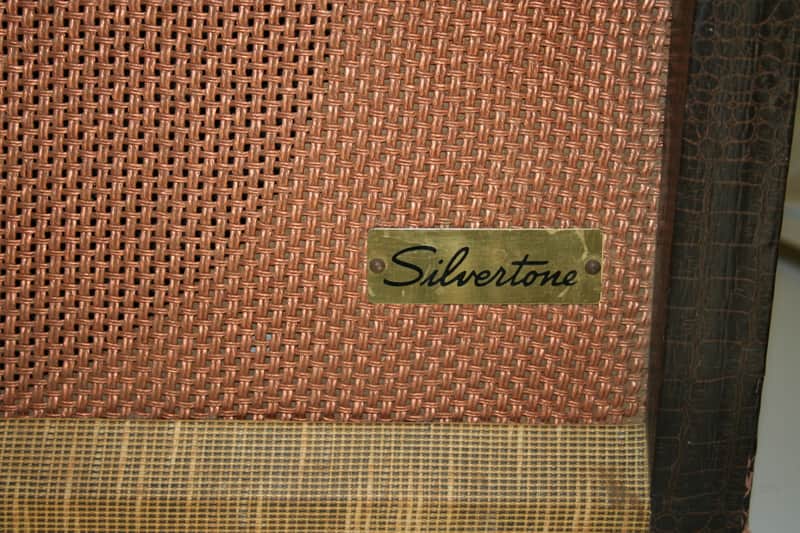Silvertone Model 1335 25-Watt 1x15 Guitar Combo image 2