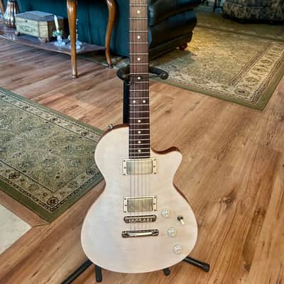 Tom Anderson Guitarworks Bobcat - 2017 -Solid Body - OHSC image 8