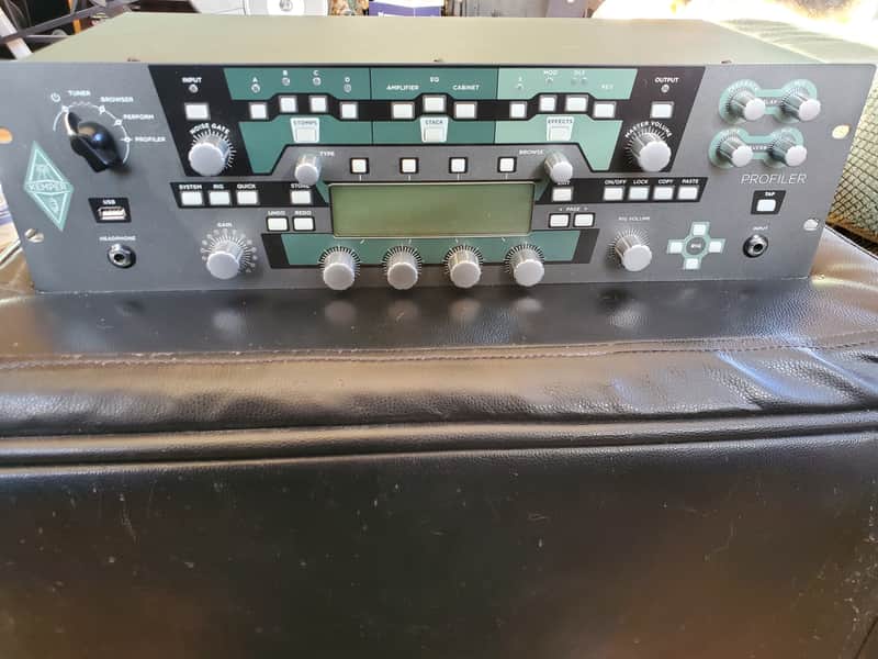 Kemper Amps Profiler PowerRack 600-Watt Digital Modeling Guitar