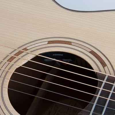 Washburn WCG10SENS Comfort Series 20 Grand Auditorium Cutaway with Fishman Electronics Natural Satin image 5