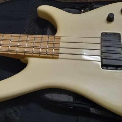 Peavey Bass G-Bass Holoflake White image 1