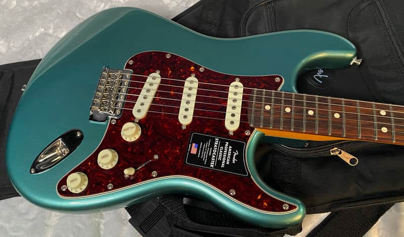 NEW ! Fender  American Professional Classic Stratocaster - Faded Sherwood Green Metallic - 7.5lbs - Authorized Dealer - G05772 image 1