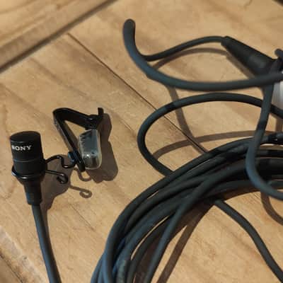 Sony ECM-44B wired lavalier microphone 2000s - Black and silver image 4