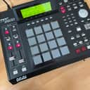 Akai MPC2500 Music Production Center 2005 - 2013 - Black