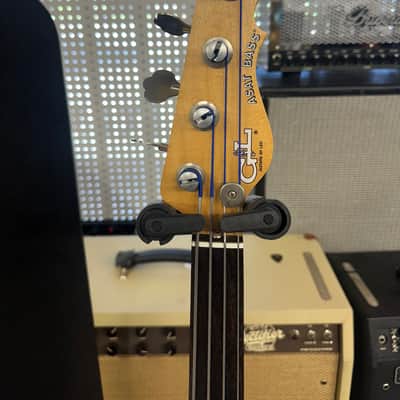 G&L ASAT Fretless Bass 90s image 3