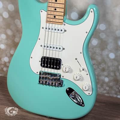Suhr Classic S Antique HSS Maple 2025 - Surf Green image 3