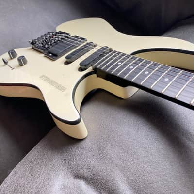 Steinberger GM4T 80s - TransTrem image 7