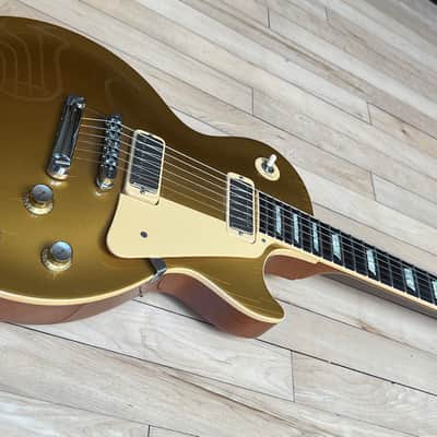 Gibson USA Les Paul Deluxe - 30th Anniversary 2000 Limited Edition - Bullion Gold - with case image 5