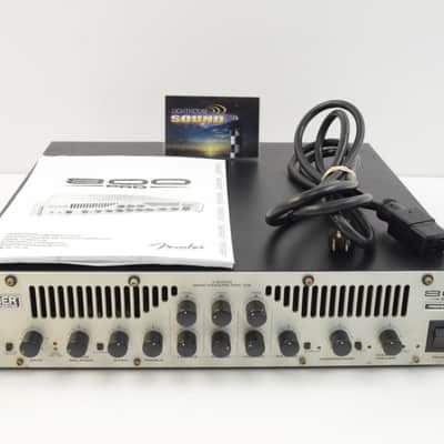 Fender 800 PRO Bass Amplifier Head image 1