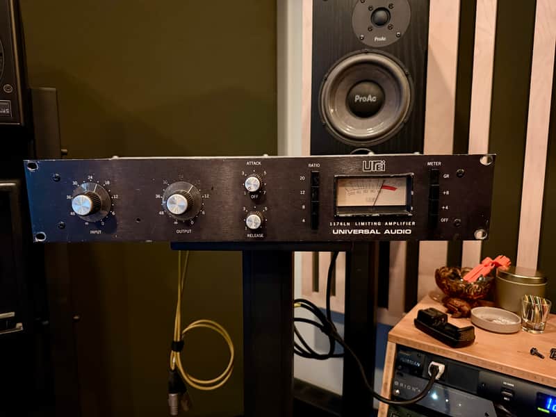 Urei Universal Audio 1176LN Rev. F Limiting Amplifier image 1
