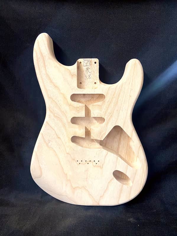 Guitar Mill S-Style Hardtail Body / 1 pc. Ultra Light Swamp Ash / 3 lbs. 8 oz. (#GIN-3946) image 1