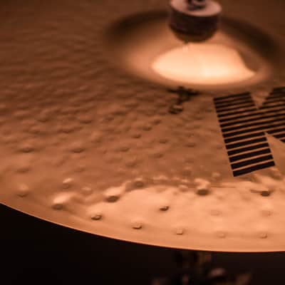 Zildjian 18" K Custom Fast Crash image 3