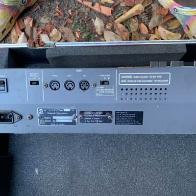 Roland Juno-106 with Flight Case image 8