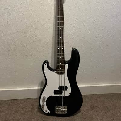 Squier Made in Korea P Bass (Young Chang) 1987 - Black Gloss image 1