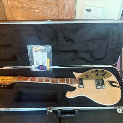 2025 Rickenbacker 660 Electric Guitar Maple Glo With Logo Hard Case image 2