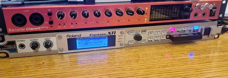 Roland Fantom-XR Rackmount Synthesizer Module 2004 - 2010 - Silver image 1