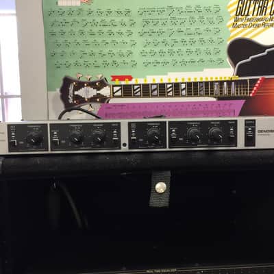 Behringer Denoiser SNR202 2-Channel Noise Reduction System