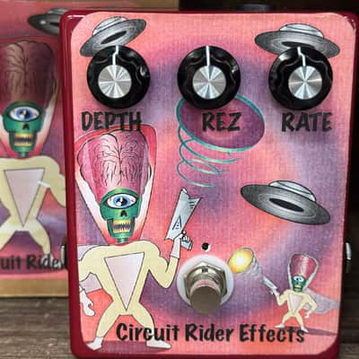 Circuit Rider Effects Resonate Phaser with Box image 1