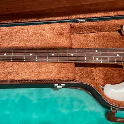 Custom finish 1982 Ibanez Roadstar II bass with original hard shell case image 6