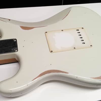 2009 FENDER Road Worn 60's STRATOCASTER Electric GUITAR w/ OBAG Olympic White MIM Strat image 9