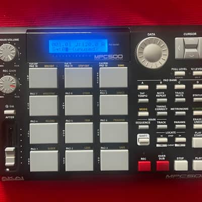 Akai MPC500 Music Production Center | Reverb