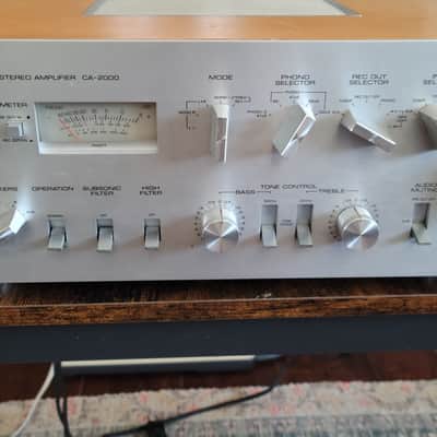 Yamaha CA-2000 Natural Sound Stereo Amplifier image 3