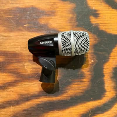 Shure PG56-LC Cardioid Swivel-Mount Dynamic Snare/Tom Microphone with A50D Mount 2010s - Black image 2