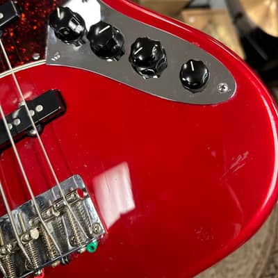 Fender Jazz Bass Deluxe Series 2003 - Candy Apple Red image 5
