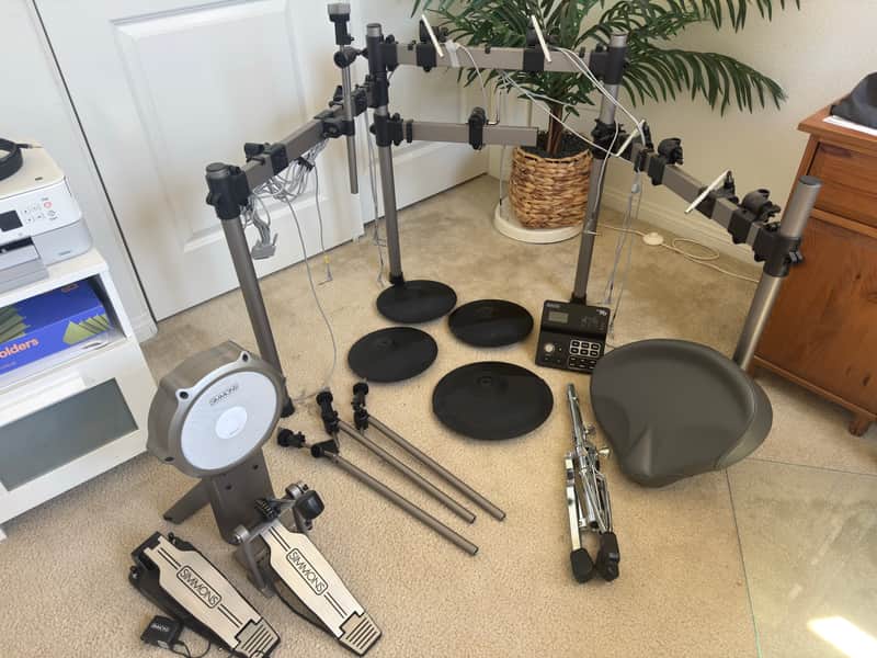 Simmons Titan 70 E-Kit image 1