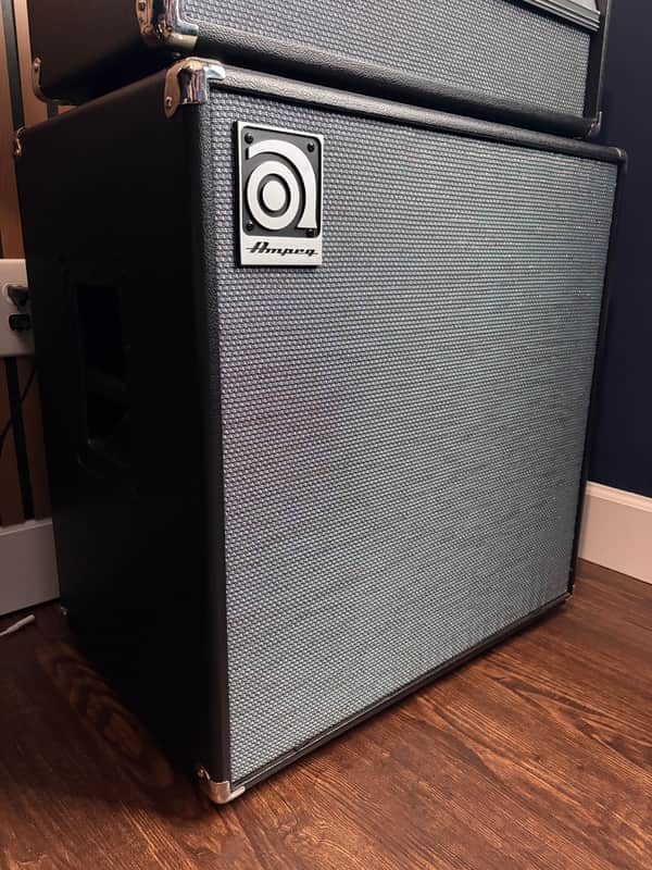 Ampeg SVT-212AV Classic Series 600-Watt 2x12" Bass Speaker Cabinet 2013 - Present - Black Bild 1