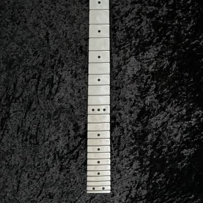 Aluminati Aluminum Baritone Guitar Neck, conversion neck Bild 2