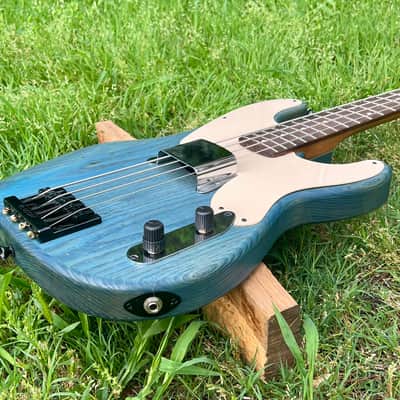 TW Basses Royal 54 Precision Bass 2020’s - Blue/Coral Blue Ash image 8