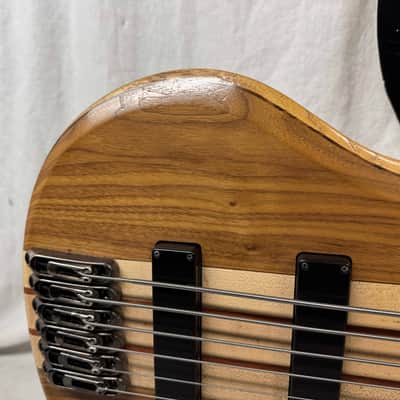 Ibanez BTB Series BTB676 btb 676 6-string Bass with Case 2013 image 4